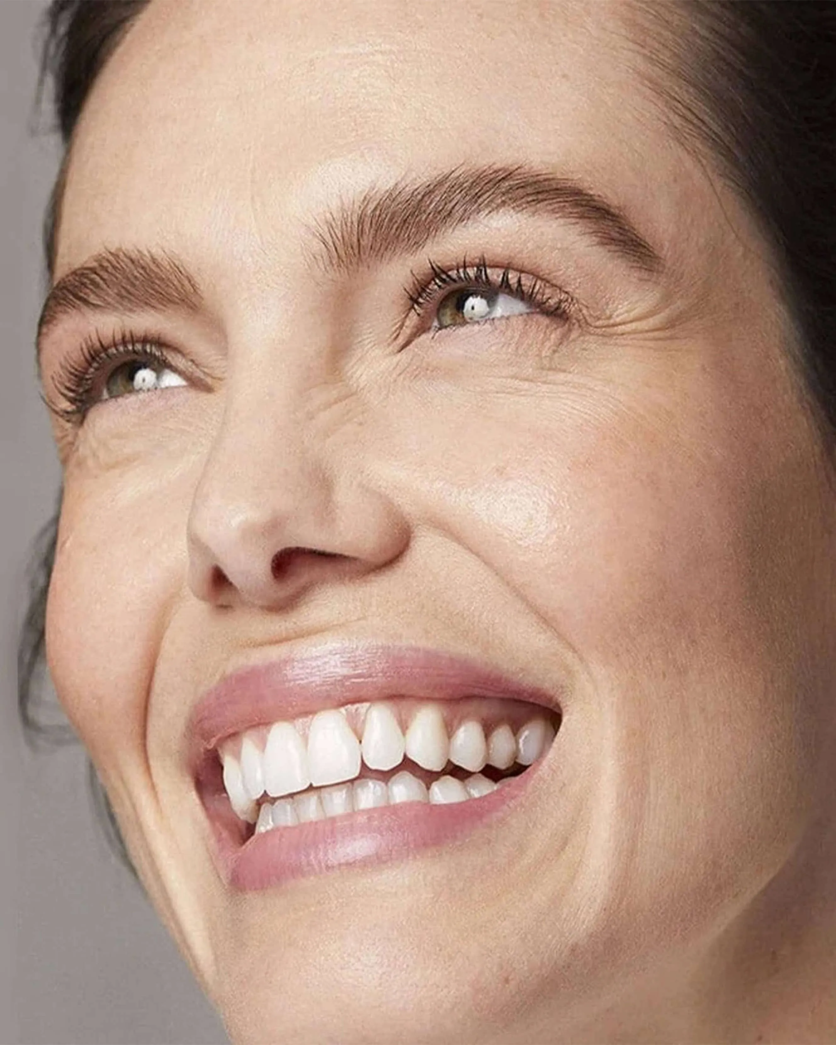 Brow Up Thickening Brow Balm