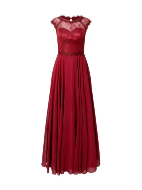 Evening dress mascara, red wine