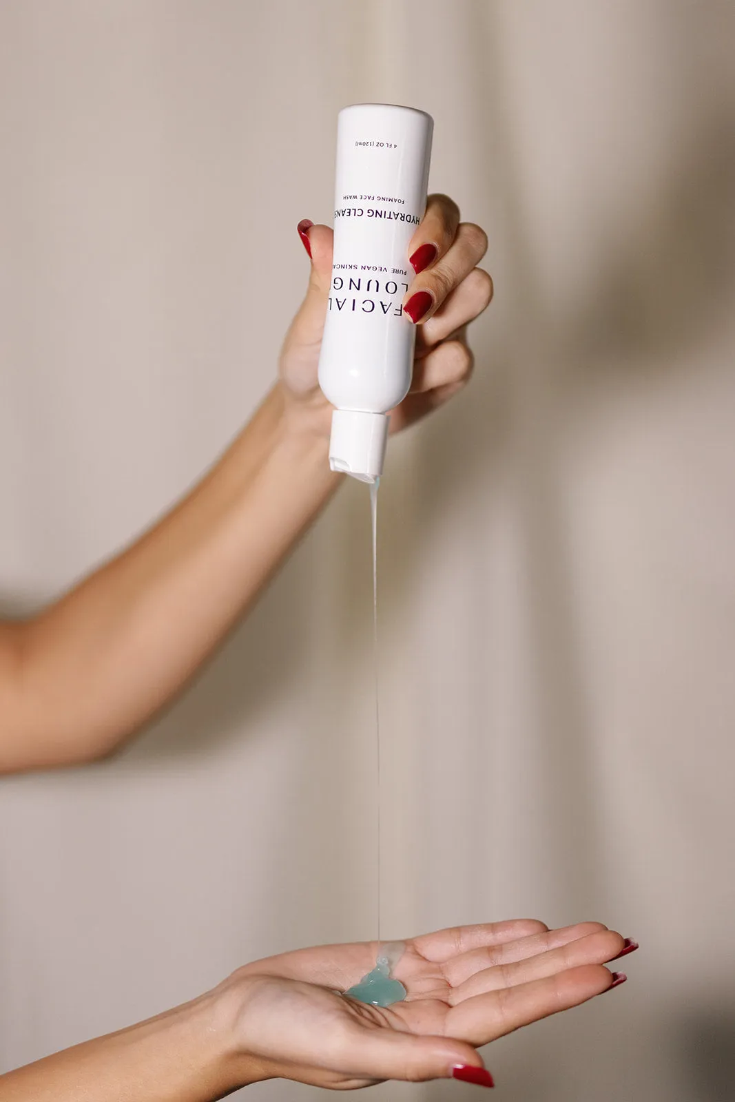 Hydrating Cleanser (Blue Wash)